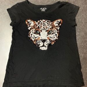 Girls size 7/8 leopard shirt